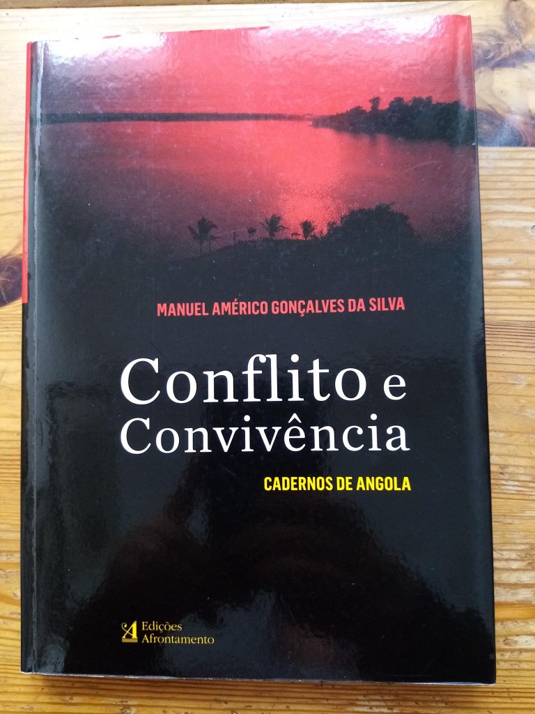 Conflito e Convivência - Cadernos de Angola", de Manuel Américo Gonçalves da Silva